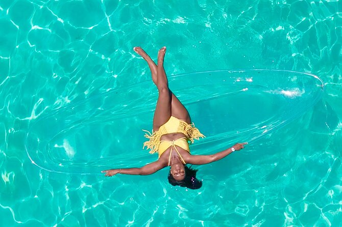 Clear kayak photoshoot Nassau Bahamas. - Who should book this experience