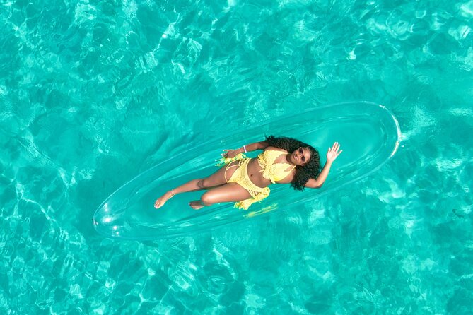 Clear kayak photoshoot Nassau Bahamas. - How it fits into a Nassau day