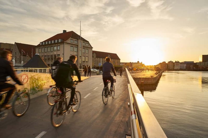 Copenhagen: Private 3-Hour Hidden Gems Photography Tour - Meeting at Christianshavn Metro station