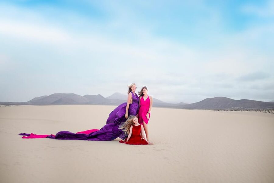 Corralejo: Private Flying Dress Photoshoot - How the 45 minutes are likely to unfold