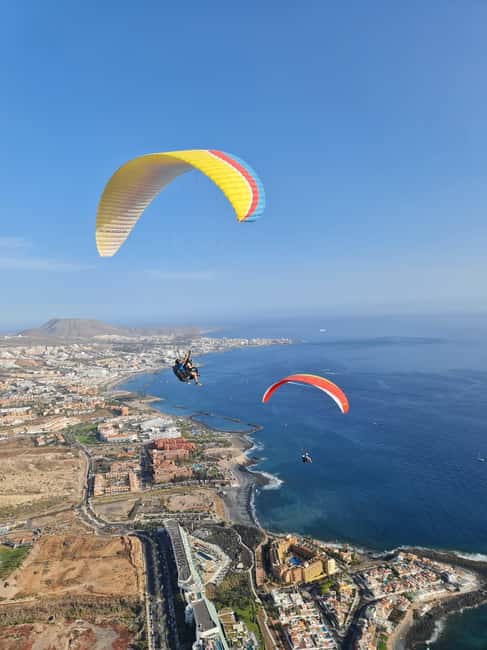 Costa Adeje, Paragliding with pick up service and 5 free photos! - A short briefing before takeoff