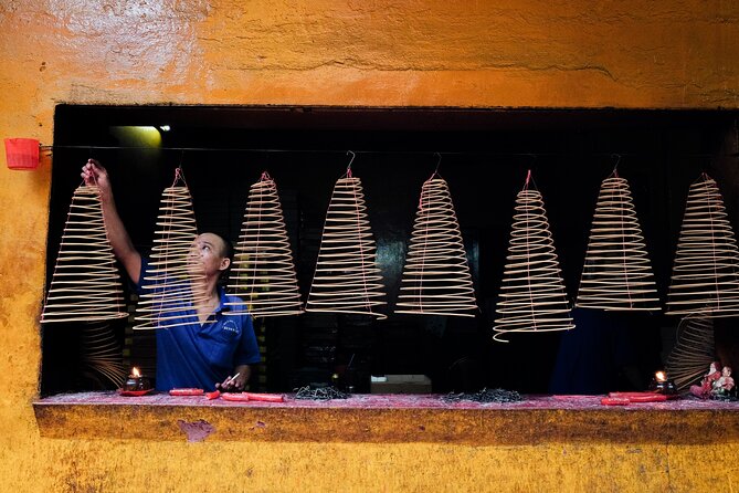 Cultural Hanoi Photo Walk - A Street Photography Tour - The first market is your practice ground