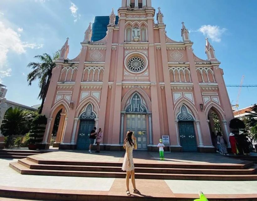 Da Nang: Private & All-Inclusive Instagram Tour - Marble Mountains and its limestone setting