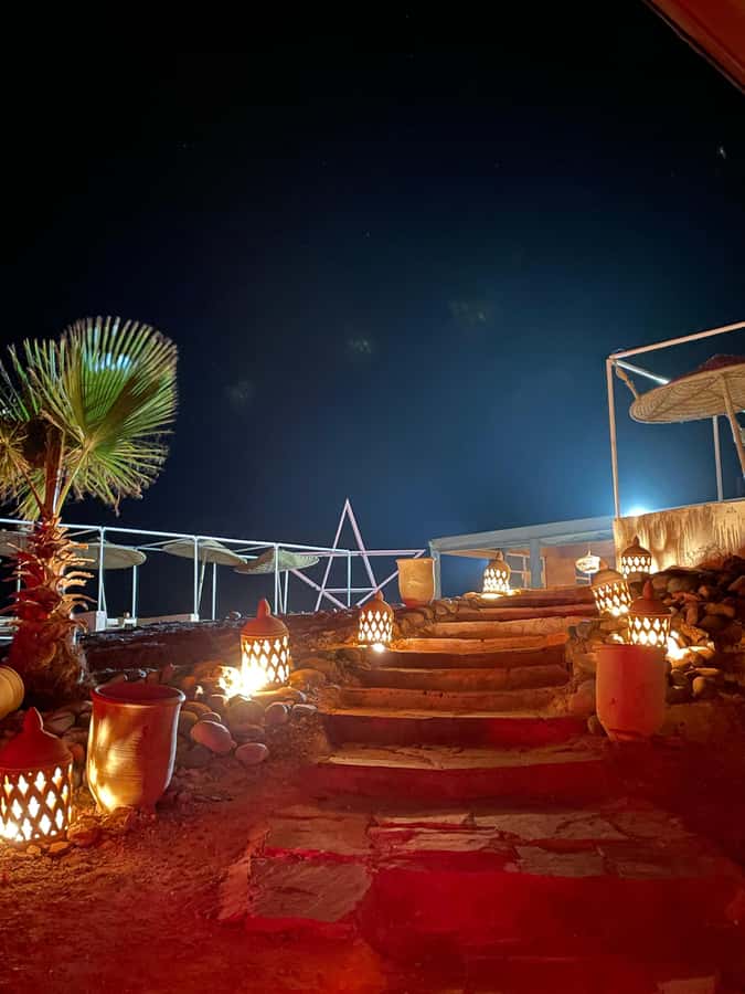 Dinner Show at Agafay desert & Traditional Outfit Photoshoot - Simple Ways to Improve the Experience