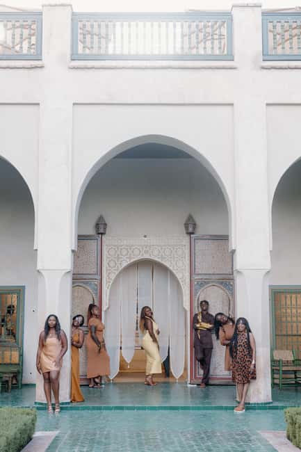 Discover Marrakech Through a Photo Experience - The secret stop and local craft workshops