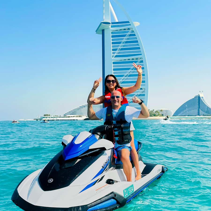Dubai: Experience Jet Ski to Burj Al Arab +PICTURES & VIDEOS - Choosing between 30 and 60 minutes