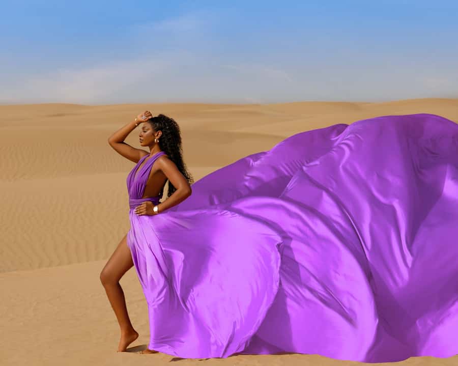 Dubai: Flying Dress Photoshoot Experience - A desert studio with a very specific purpose