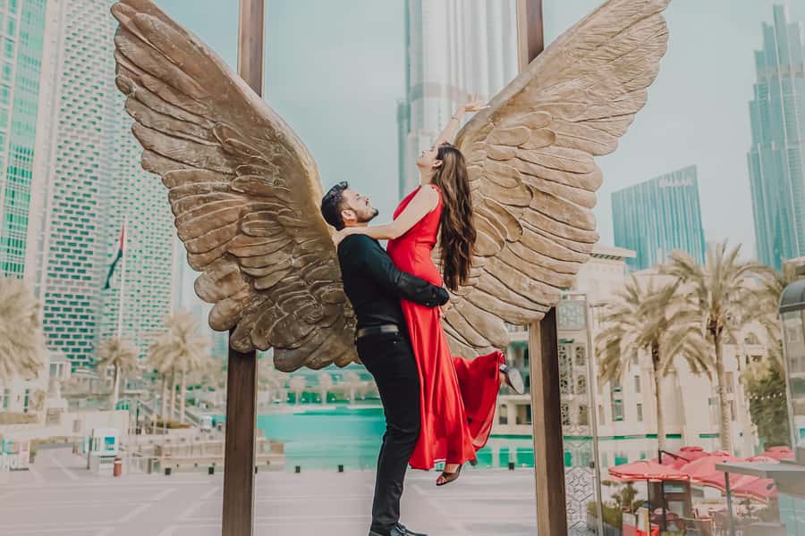 Dubai: Iconic Burj Khalifa Pre-Wedding Photoshoot - Key points to know before booking