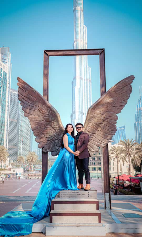 Dubai: Iconic Burj Khalifa Pre-Wedding Photoshoot - What the $159 price really buys