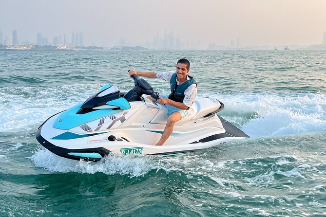 Dubai Jet Ski – 1050cc + Free Photos & Videos - The guide makes the difference