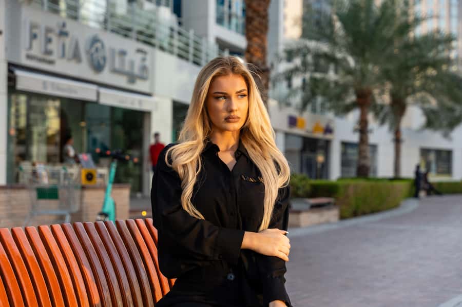 Dubai: Private Photoshoot with Hotel Pickup and Drop-off - Bring outfit changes, and plan them sensibly