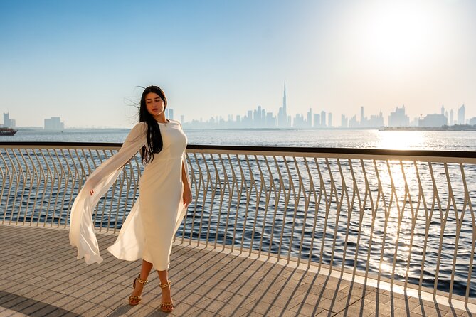 Dubai: Private Photoshoot with Hotel Pickup & Drop-off - Outfit changes, flying dresses, and practical planning