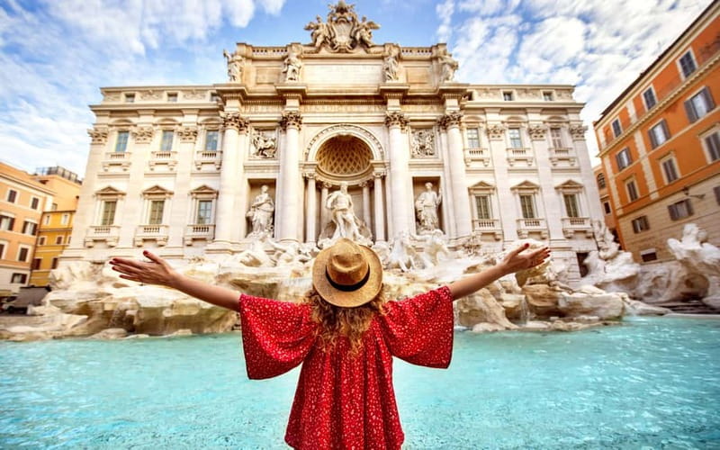 Early morning photoshoot at The Trevi Fountain - What happens at the 30-minute standard session