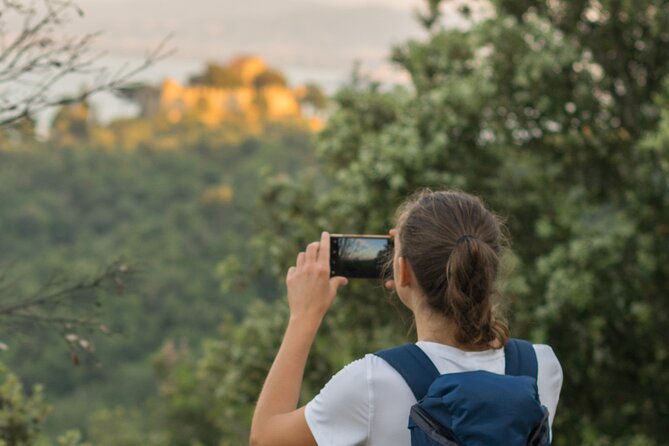 Easy guided eBike tour with photographer at Lake Trasimeno - Sanguineto and the battle of 217 BC
