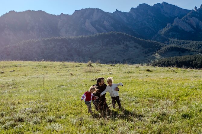 Easy Hiking photoshoot with Majestic Views - What makes the Flatirons viewpoint special