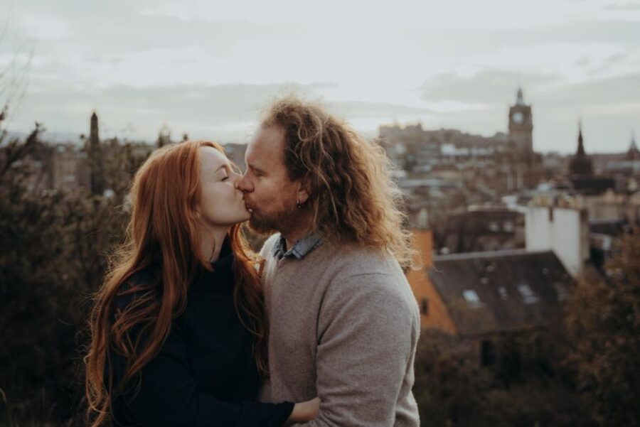Edinburgh: Photo Shoot with a Private Vacation Photographer - A Photo Shoot Built Around Your Edinburgh Trip