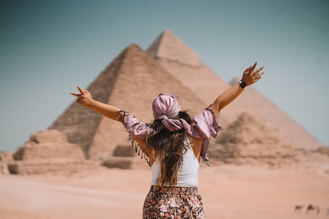 Egypt Luxury Photoshoot & Full Day Private Day Tour at Giza - Khan el Khalili and Mouiz Street after the monuments