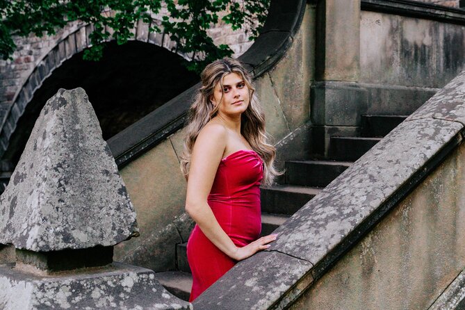 Elegant Professional Private Photoshoot Tour in Edinburgh - Dean Village: a calm opening among old stone buildings