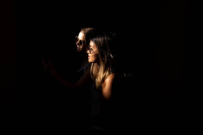 Elevate Your Photography - Barcelona Private Tour & Workshop - Plaça Reial: a broad, theatrical frame