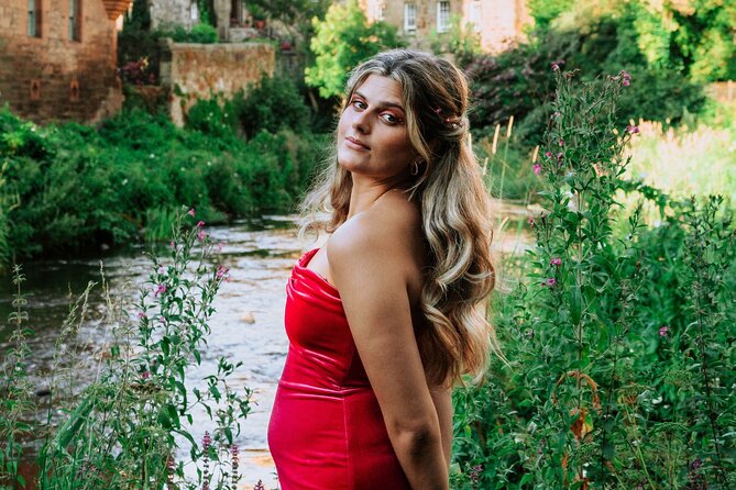 Enchanted Professional Private Photoshoot Tour in Edinburgh - How much walking should you expect?