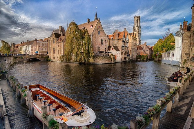 "Essential Brugge" Photo Tour - 3hr private city tour & workshop - The Beguinage for a quieter frame