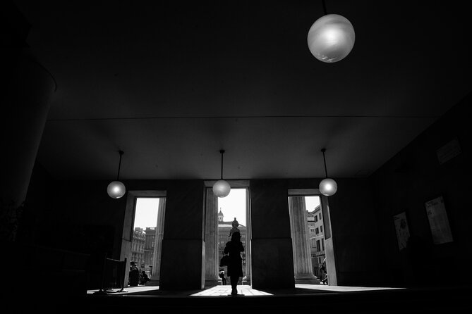 Essential Genoa Photo Tour - Piazza De Ferrari and the city’s public face
