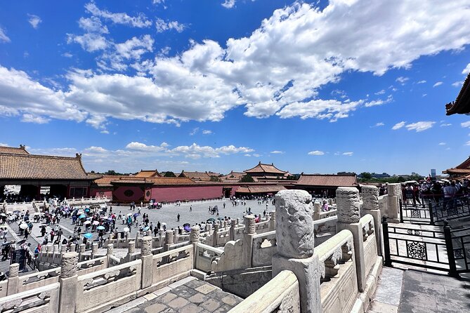 Exclusive Private Photography & Video Tour to The Forbidden City - Entering the inner court