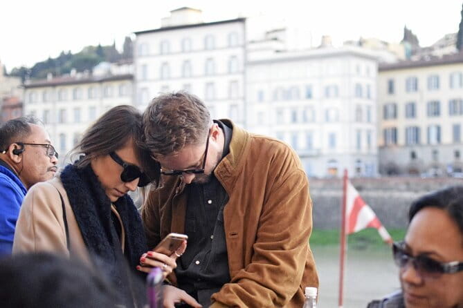 Exclusive Private Photoshoot in Florence - Meeting Cosimo by Giotto’s Bell Tower