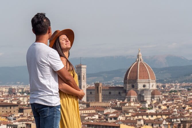 Exclusive Private Photoshoot in Florence - Stop two: Piazza della Repubblica