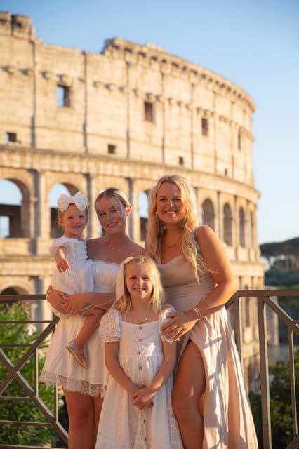Expert Photographer of Rome with Guide - Castel Sant’Angelo and the final pictures