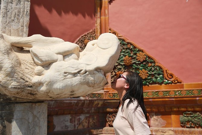 Explore Beijing with camera--City Walk tour with Professional photography guide - Entering the Forbidden City after 600 years
