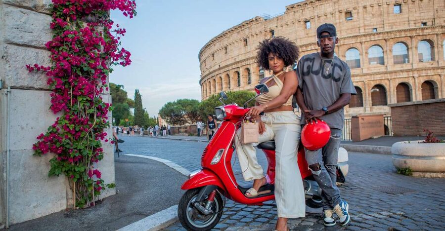 Explore city on Vespa with Professional Photographer - The Colosseum photo stop, 20 minutes