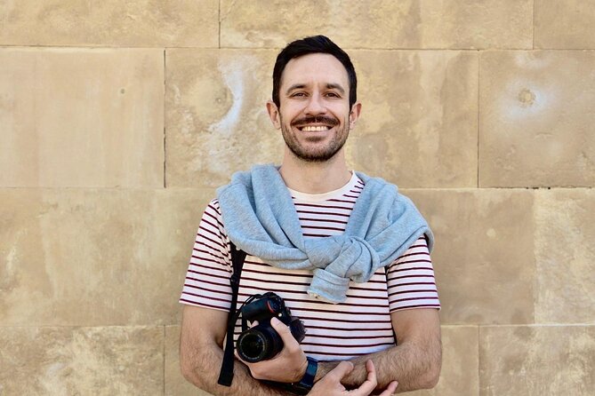 Explore Madrid by bike taking photos with Benja - Why a bike is a smart way to see Madrid