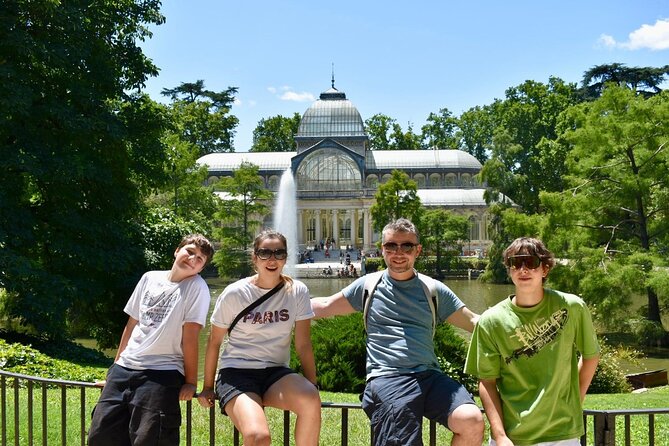 Explore Madrid by bike taking photos with Benja - The Prado and the Letras neighborhood