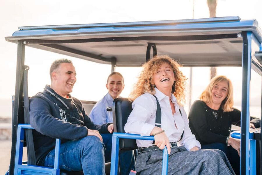 Express Tuk-Tuk Tour in Malaga: Gibralfaro Viewpoint and Photography - What $21 buys you