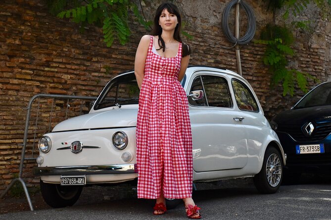 Fiat 500 Private Photoshoot with a Roman, pickup included - Daylight, sunset, or Rome after dark