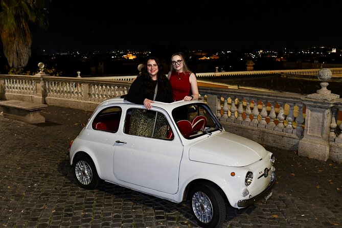 Fiat 500 Private Photoshoot with a Roman, pickup included - Rose gardens and the Aventine viewpoint