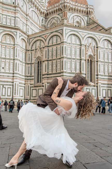 Florence: Amazing Photoshoot at the Duomo! - Key points to know before you book