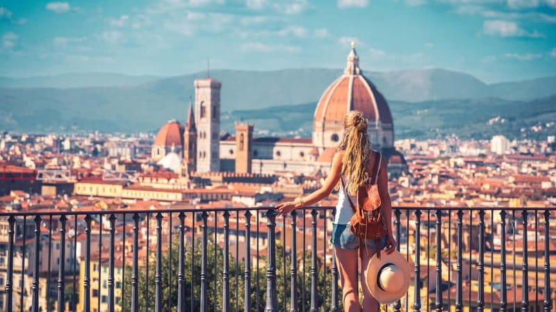 Florence: City Skyline Photoshoot at Piazzale Michelangelo - The 90-Minute Session: Viewpoints, Riverside Photos, and an Outfit Change