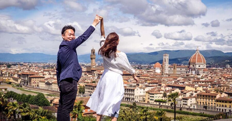 Florence: Private Photo Shoot - Starting with a short consultation