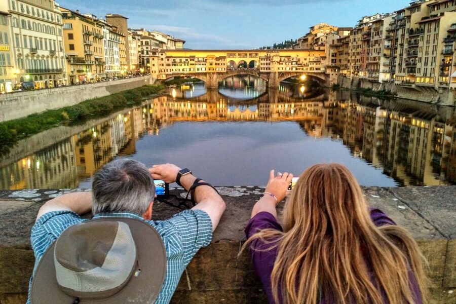 Florence: Private Photo Walking Tour - What Eva teaches, from iPhones to film cameras