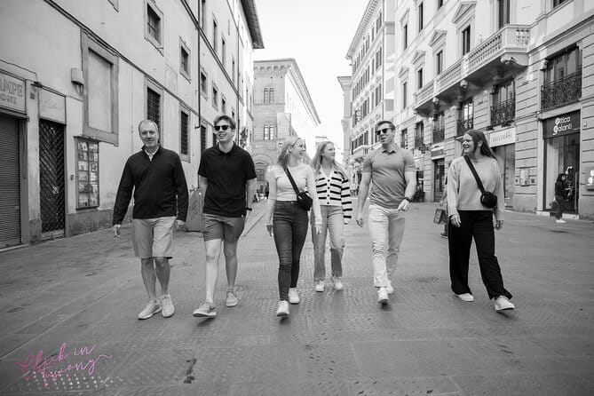 Florence tour with private shooting and photographer 2 hours - A Florence photo session built around famous views