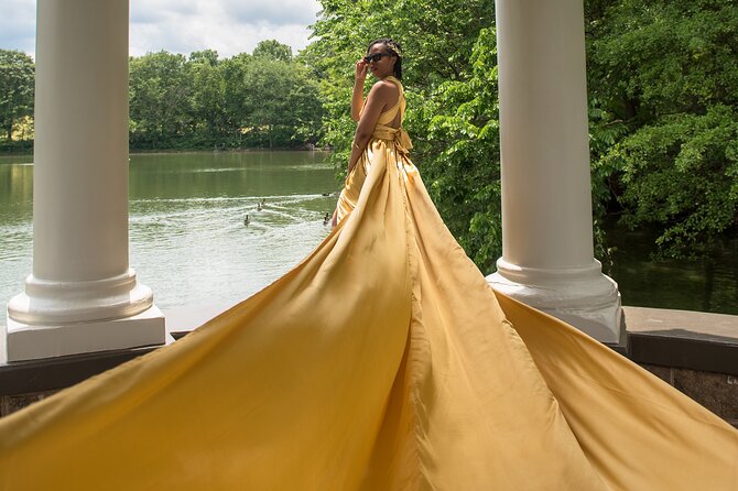 FLYING DRESS Photoshoot in Athens - Greece - Finding the best Athens photo spots