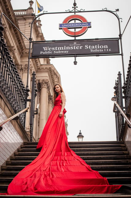 Flying dress professional photoshoot with pro photographer - Who Will Get the Most From This Session