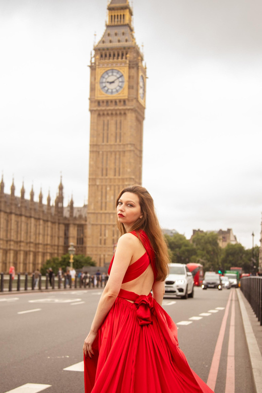 Flying dress professional photoshoot with pro photographer - Practical Questions to Ask Before Booking