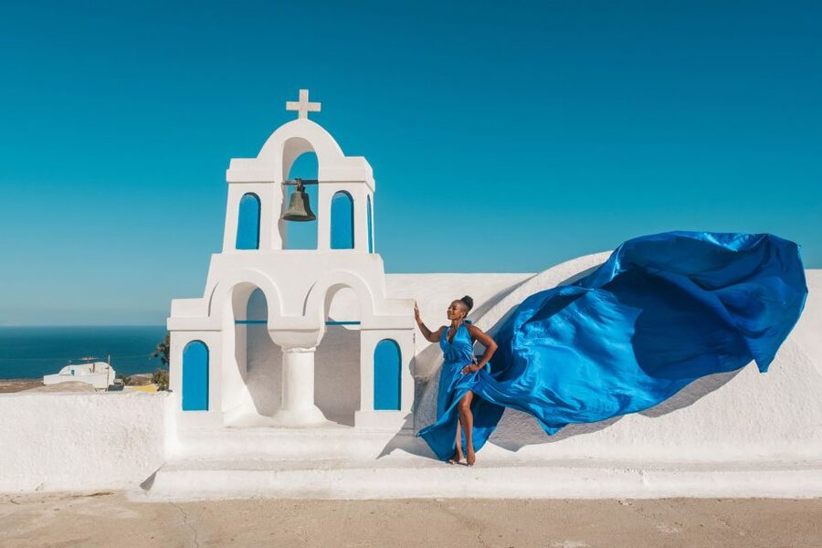 Flying Dress Santorini Photoshoot - Who should book this experience