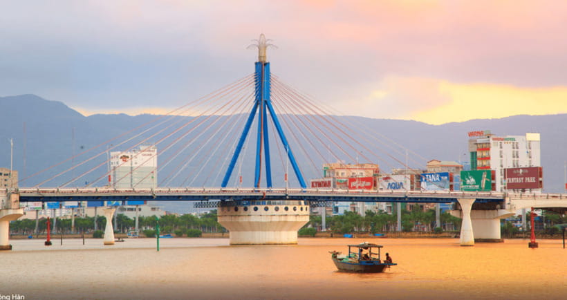Free E-sim Da Nang: Instagram Half-Day Tour with Local Guide - A half-day look at Da Nang’s changing face
