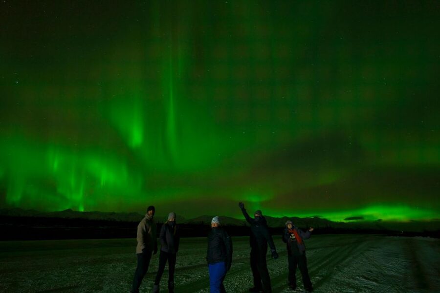 From Fairbanks: Northern Lights Aurora Tour with Photography - Price and value at $210 per person