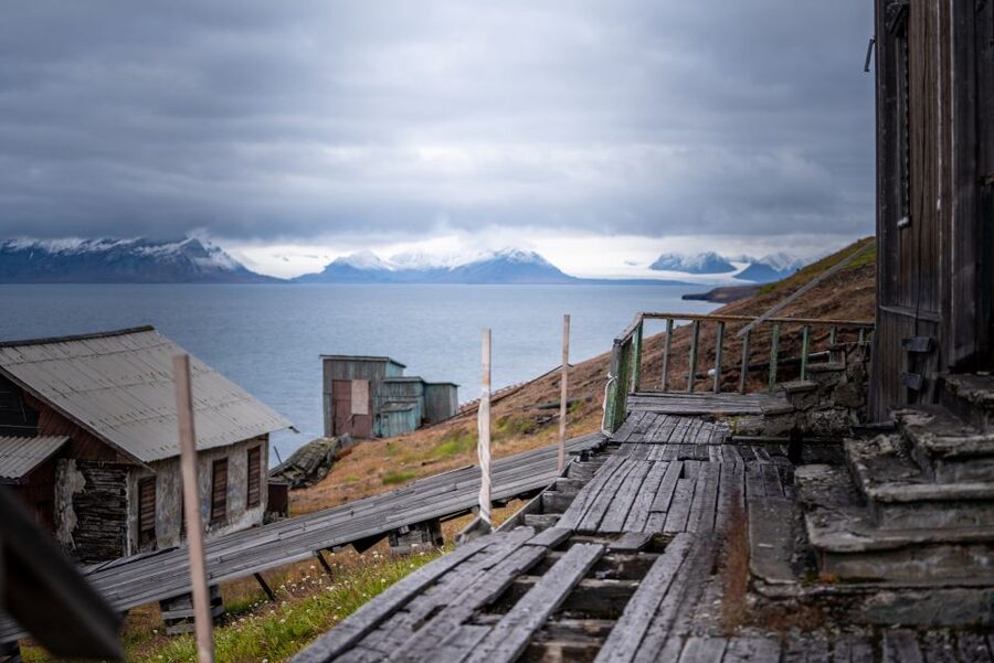 From Longyearbyen photo tour: Mysterious Barentsburg - Barentsburg, where industry meets Arctic emptiness