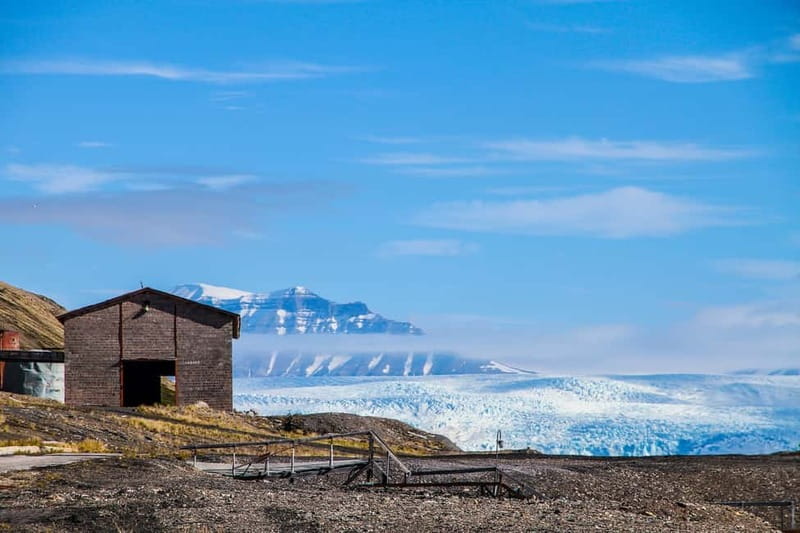 From Longyearbyen: Pyramiden Private Photo Tour w/ Transfer - Key points to know before booking
